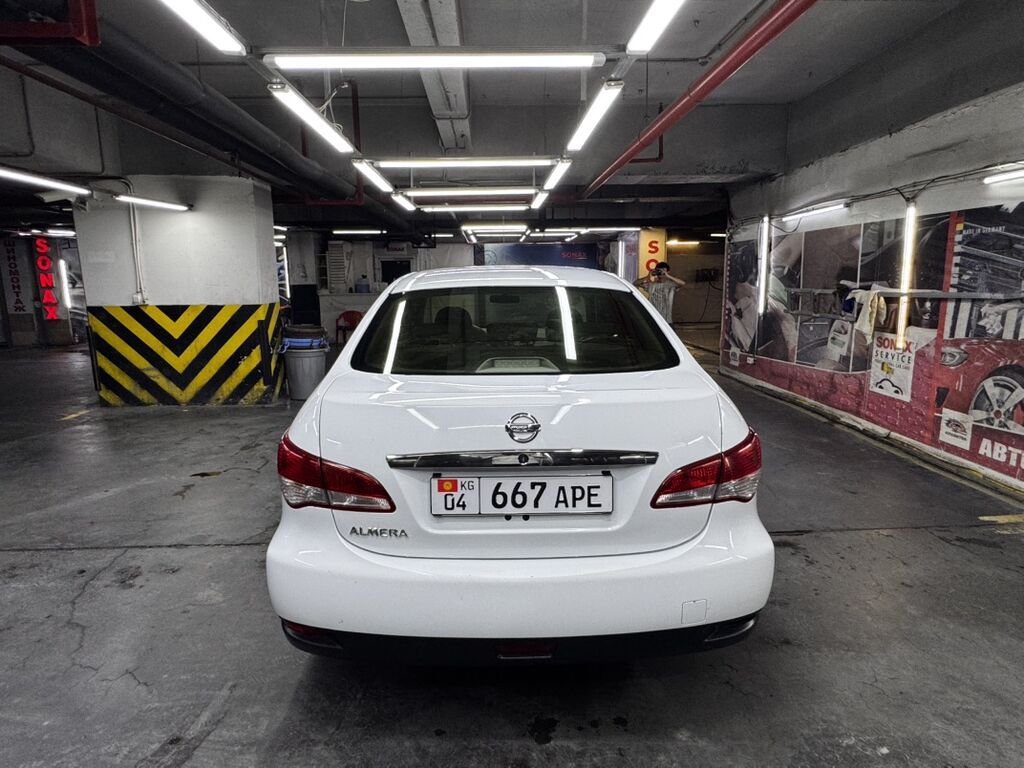 Nissan Almera: 2018 г., 1.6 л, Механика, Бензин, Седан: фото 2