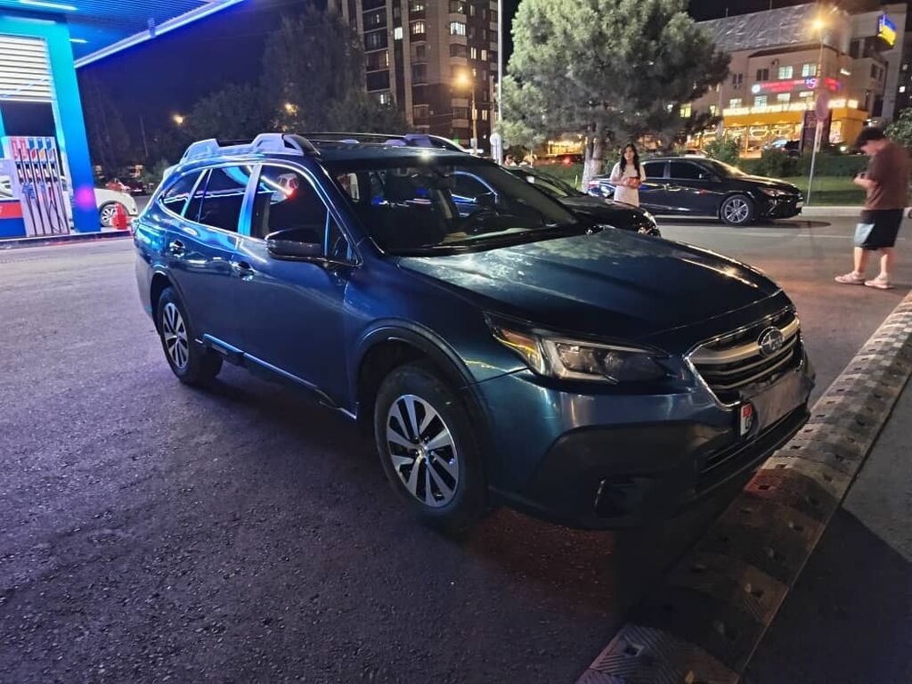 Subaru Outback: 2020 г., Универсал: фото 2