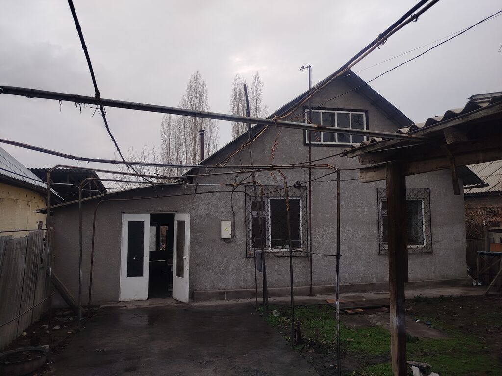 4 комнаты, 76 м², 7 соток, Бишкек, Аламединский рынок / базар Собственник: фото 1