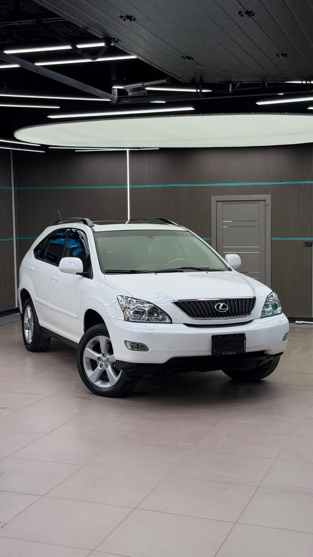 Lexus RX: 2005 г., 3.3 л, Автомат, Бензин, Кроссовер: фото 5