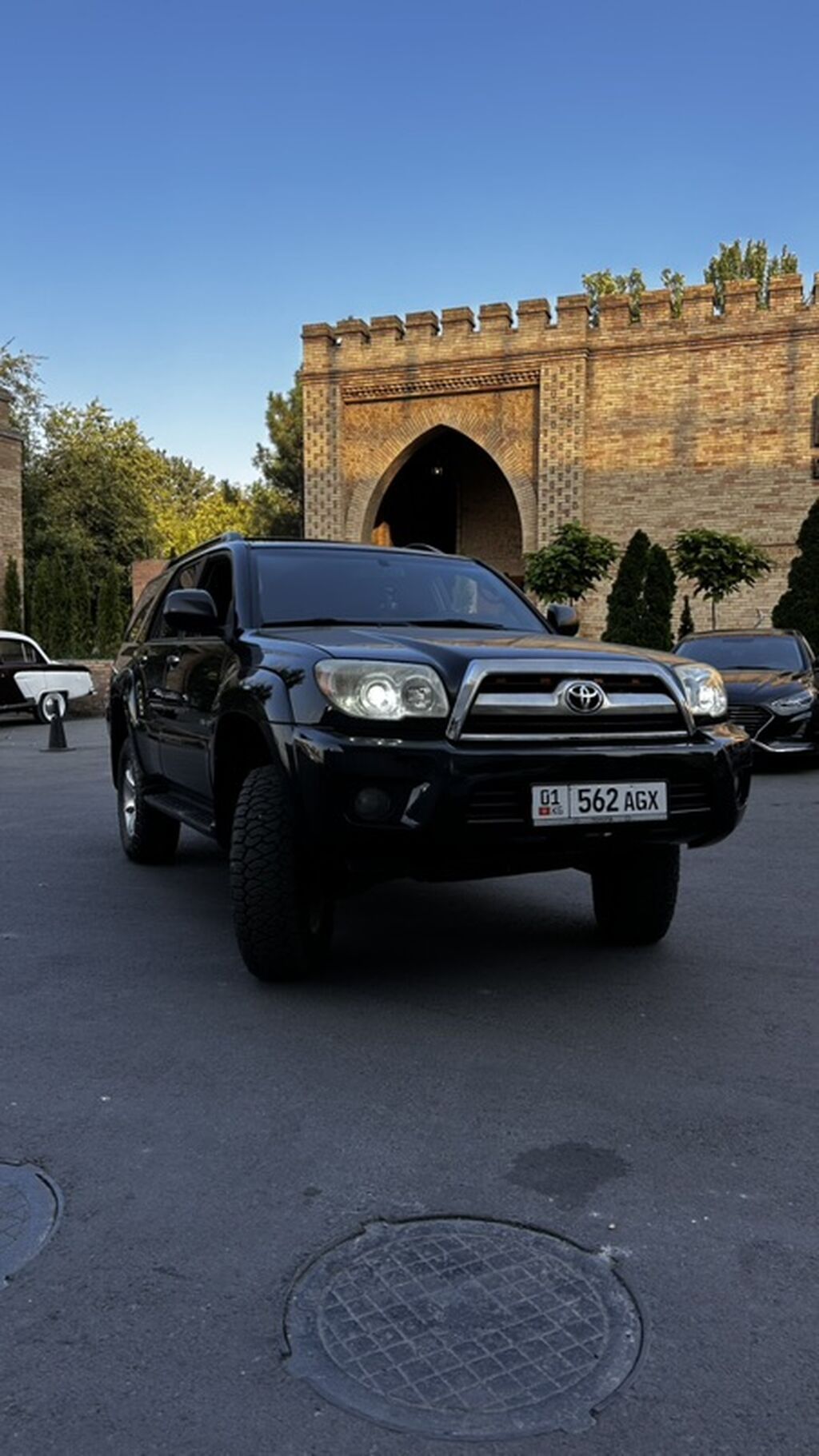Toyota 4Runner: 2008 г., 4 л, Автомат, Бензин, Внедорожник: фото 2
