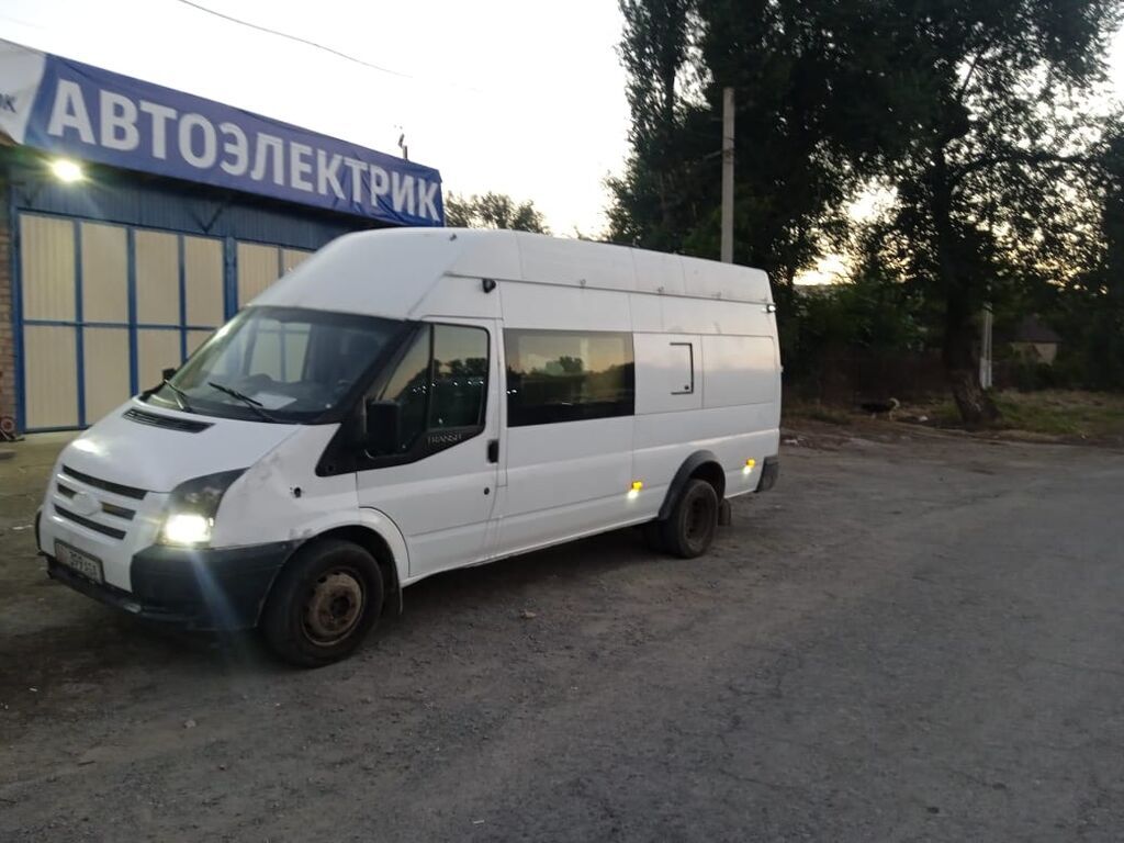 Ford Transit: 2013 г., 2.9 л, Механика, Дизель, Фургон: фото 1