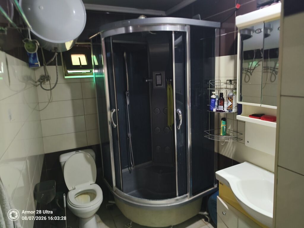 Сдаётся комната в центре в частном доме. Допустимо жить вдвоем. До 2х: фото 4