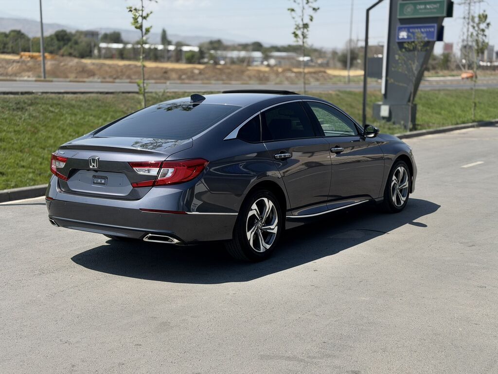Honda Accord: 2020 г., 1.5 л, Вариатор, Бензин, Седан: фото 6