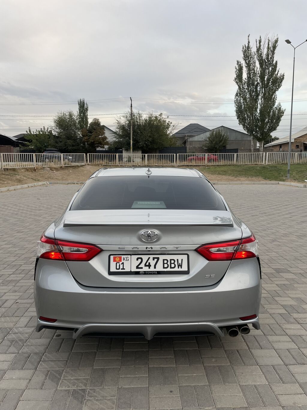Toyota Camry: 2020 г., 2.5 л, Автомат, Бензин, Седан: фото 4