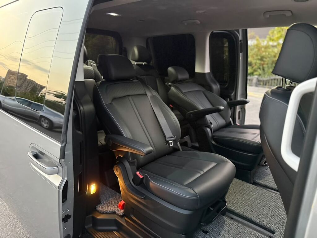 Hyundai Staria: 2025 г., 3.5 л, Автомат, Газ, Минивэн: фото 7