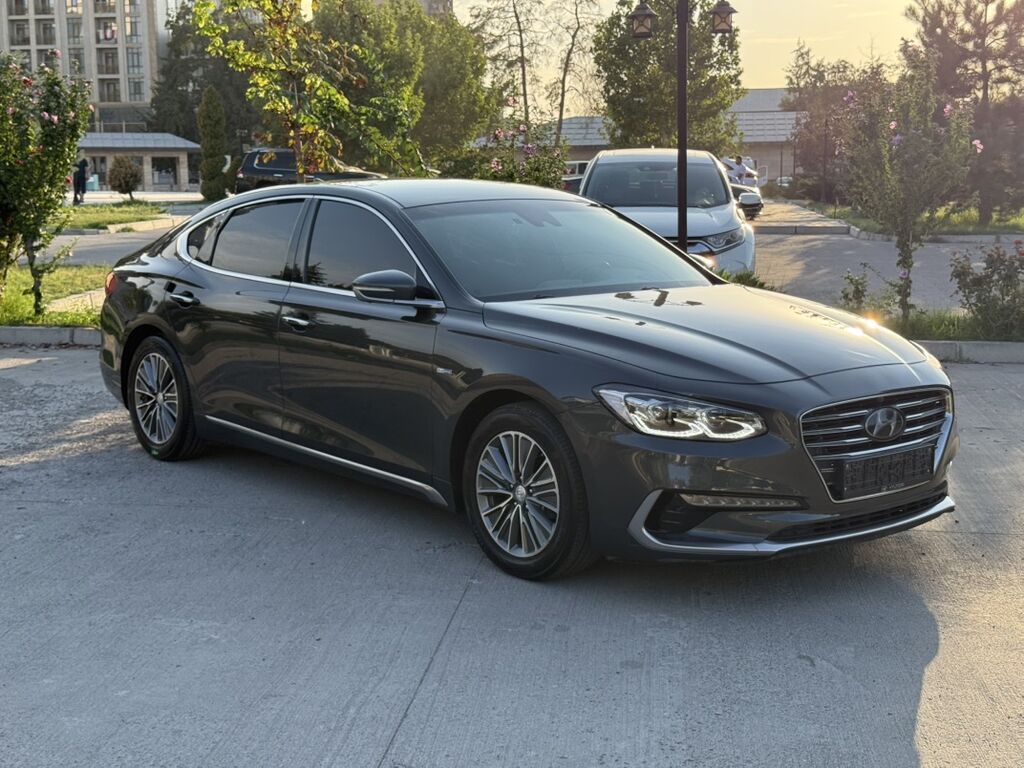 Hyundai Grandeur: 2019 г., 2.4 л, Автомат, Гибрид, Седан: фото 3