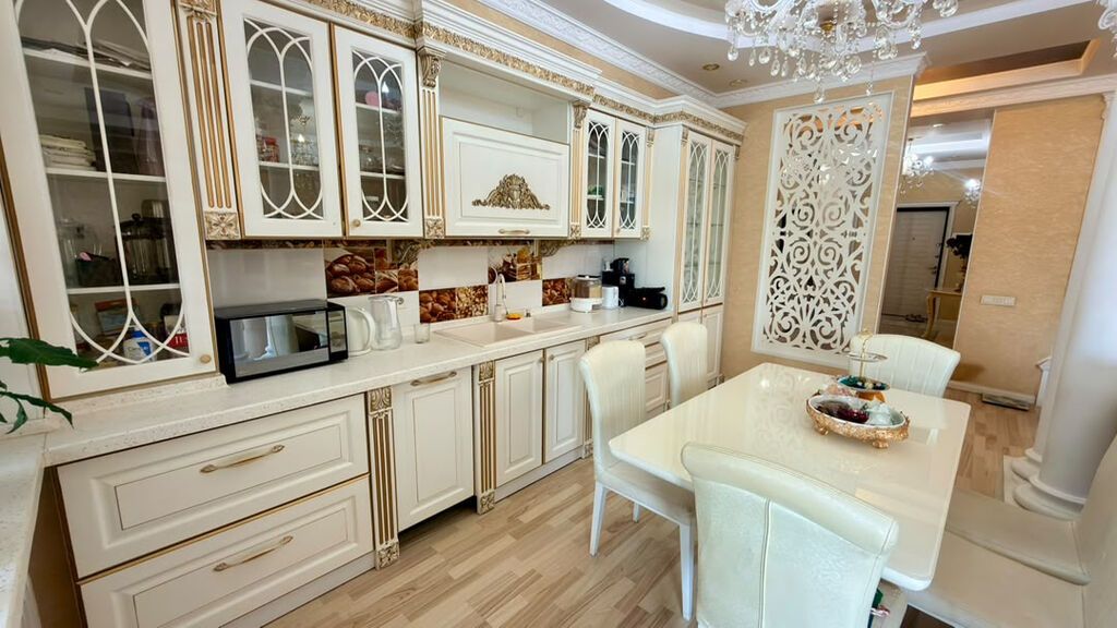 3 комнаты, 115 м², Золотой квадрат Элитка, 8 этаж, Евроремонт: фото 4