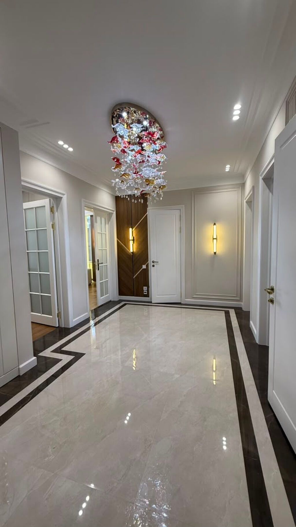 3 комнаты, 105 м², Элитка, 10 этаж, Дизайнерский ремонт: фото 2