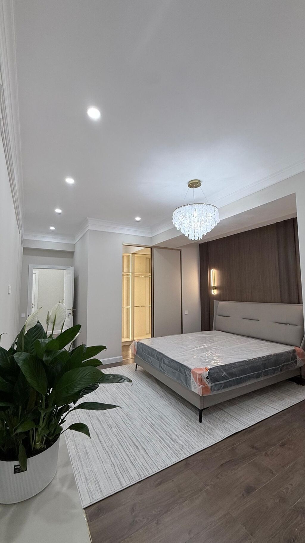 3 комнаты, 112 м², 12 мкр Элитка, 10 этаж, Дизайнерский ремонт: фото 4