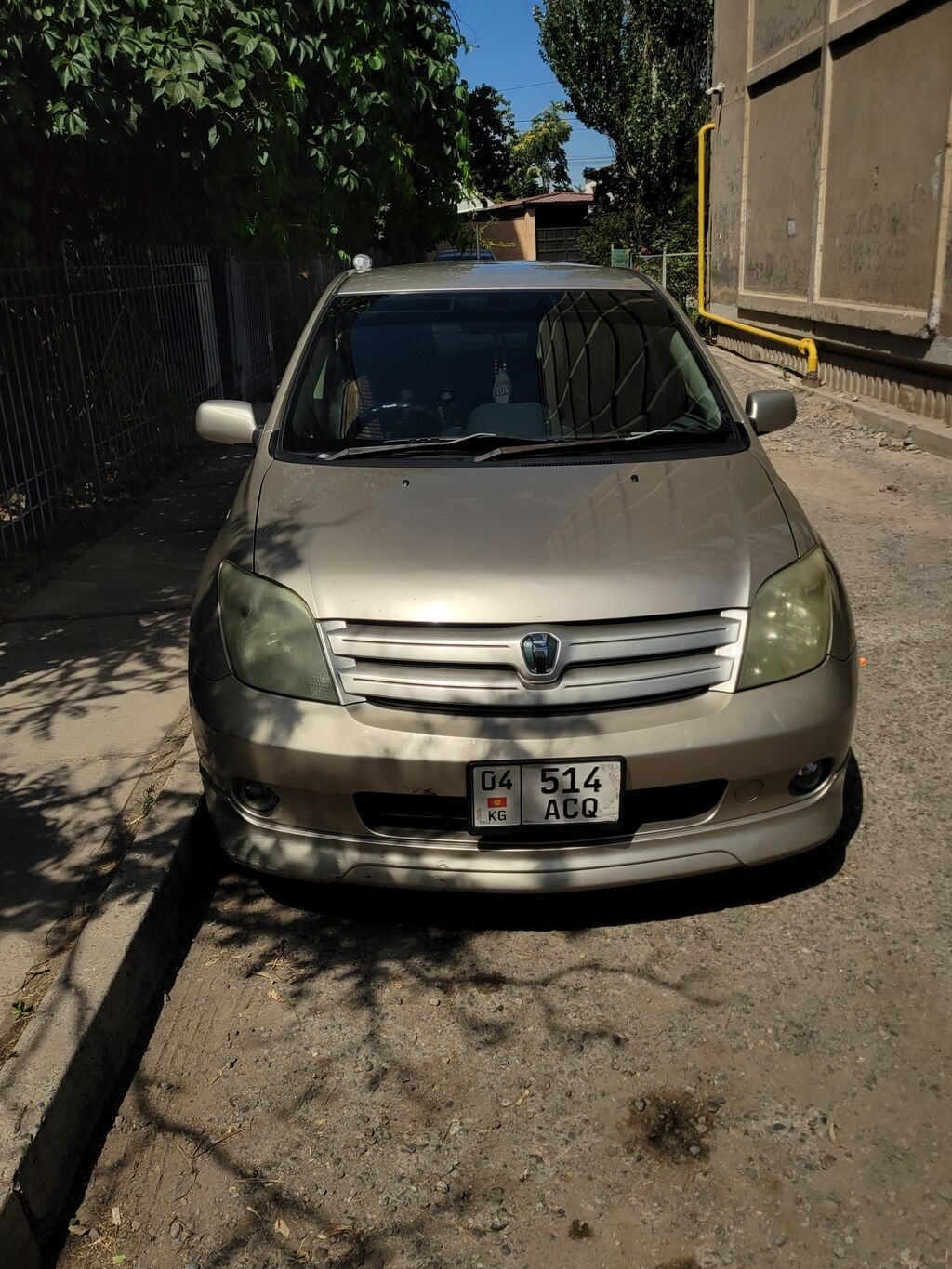 Toyota Ist: 2003 г., 1.5 л, Автомат, Бензин, Хэтчбэк: фото 3