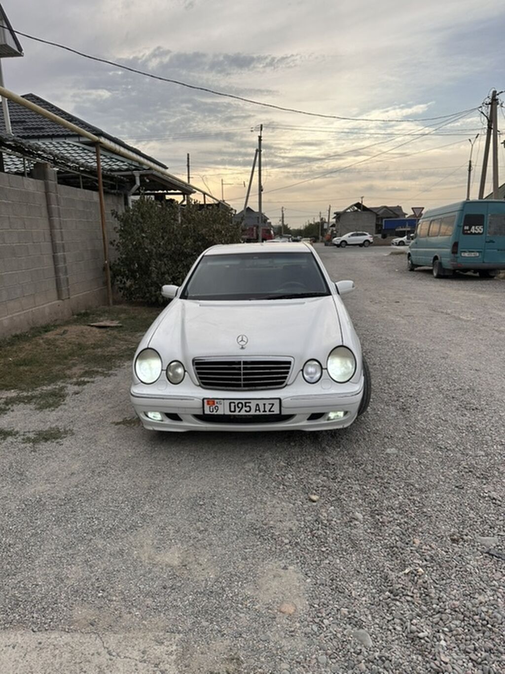 Mercedes-Benz E-Class: 1999 г., 3.2 л, Автомат, Бензин, Седан: фото 2