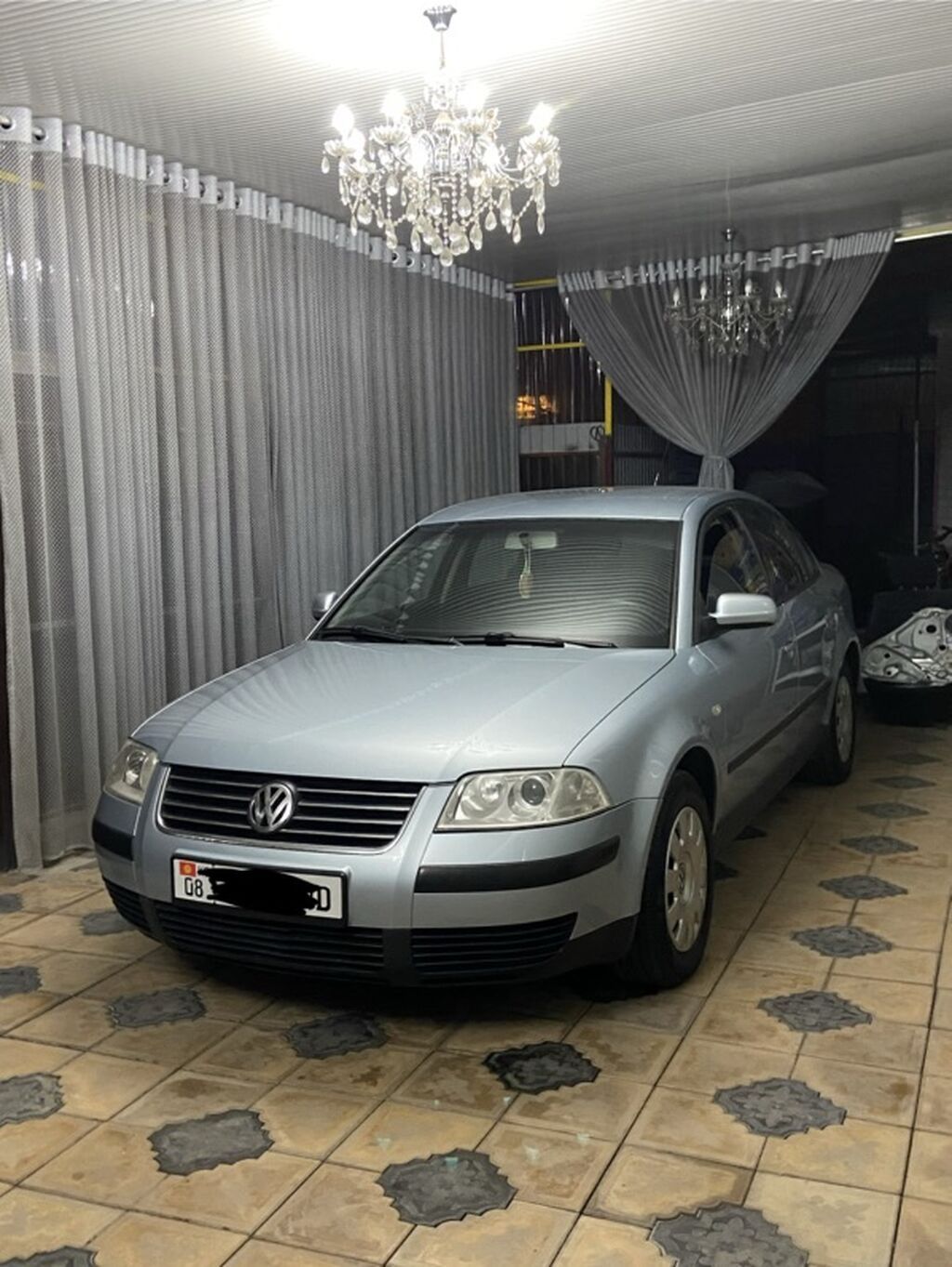 Volkswagen Passat: 2001 г., 2 л, Механика, Бензин, Седан: фото 2