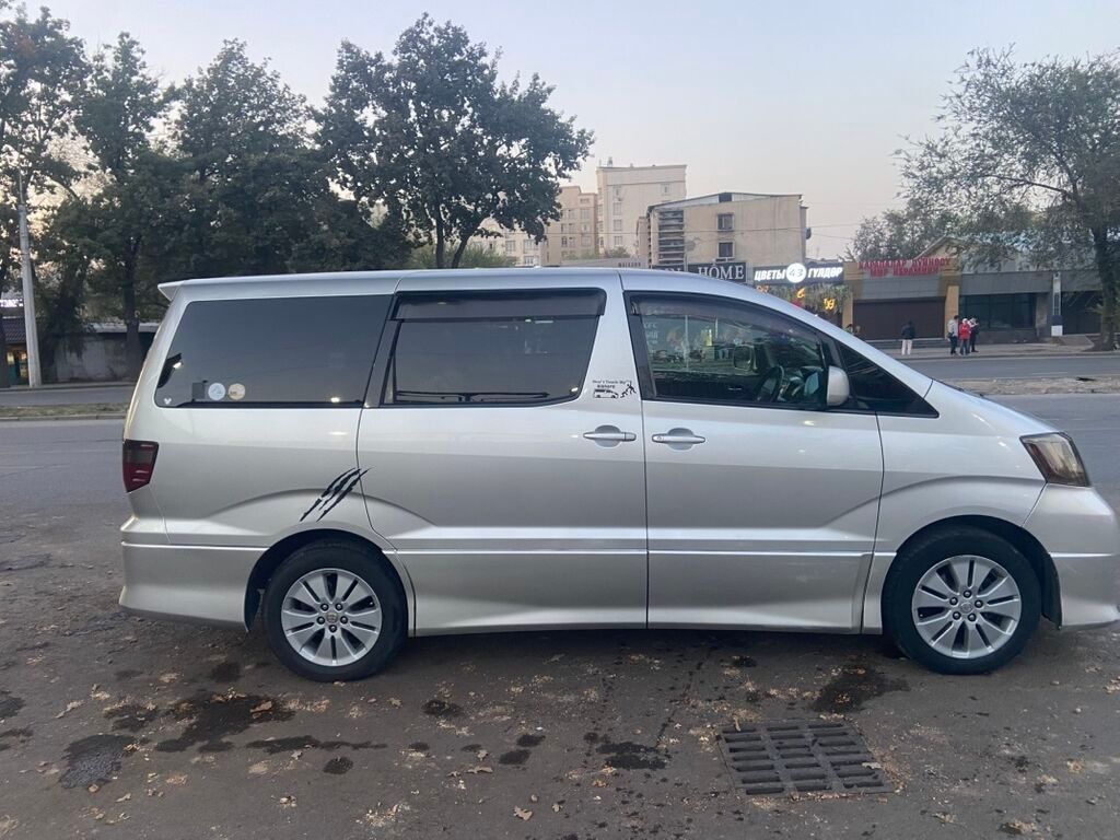 Toyota Alphard: 2004 г., 2.4 л, Автомат, Газ, Минивэн — фото 4
