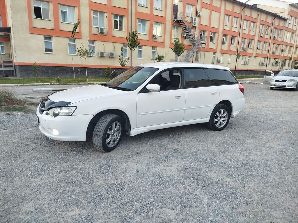 Subaru Legacy: 2004 г., 2 л, Автомат, Бензин, Универсал: фото 2