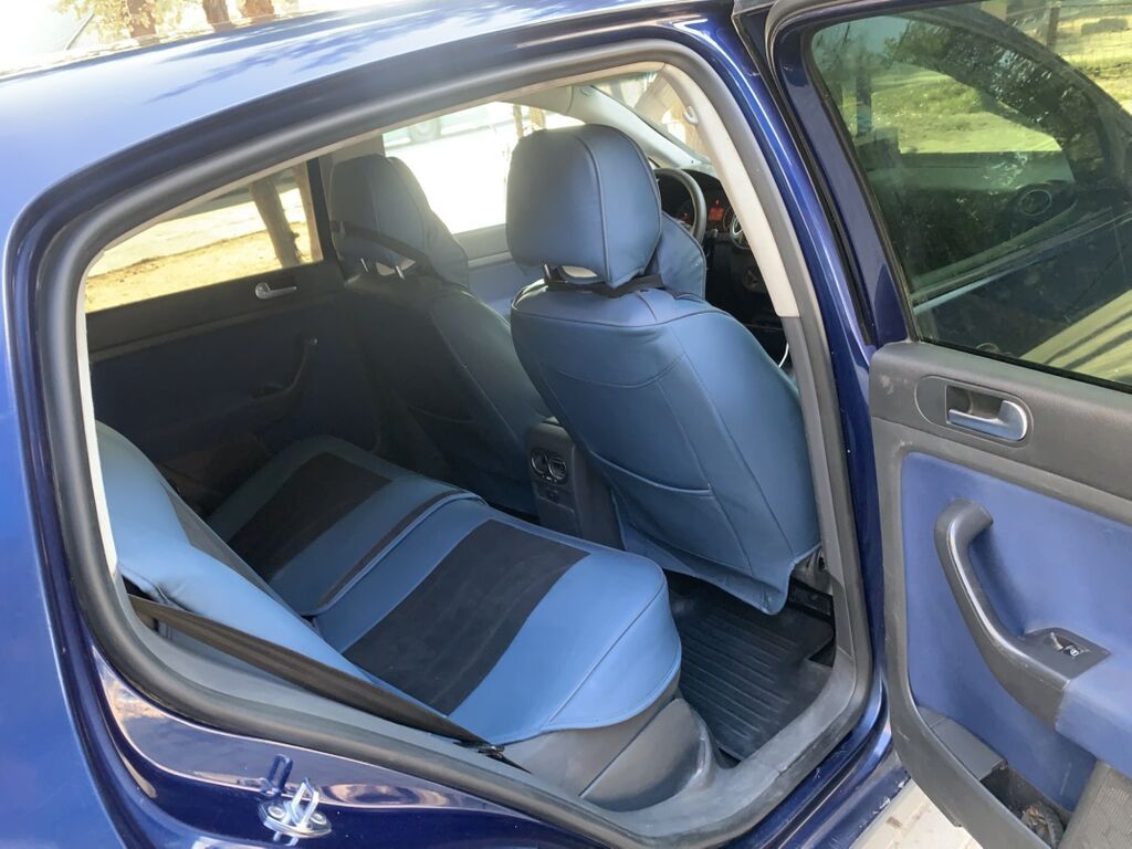 Volkswagen Golf Plus: 2008 г., 1.6 л, Механика, Бензин, Хэтчбэк: фото 6
