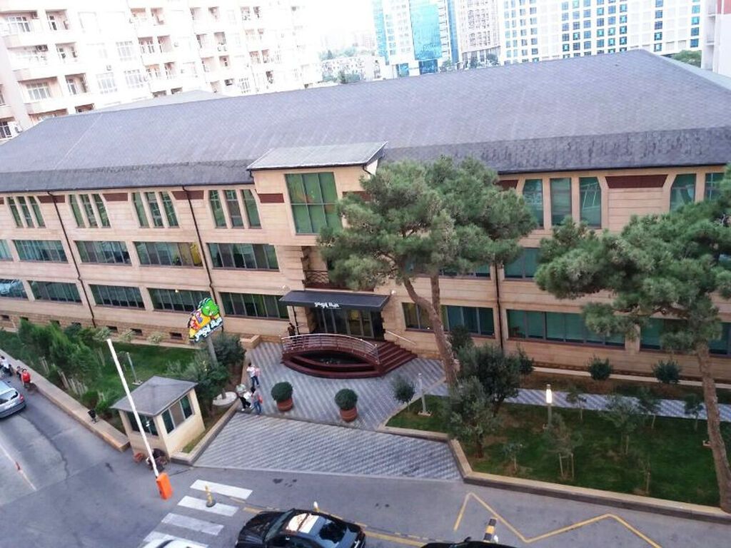 Gənclikdə 2 otaqlı yeni tikili mənzil kirayə verilir, 84 m², 750 AZN/ay, şəkil 5 / 12