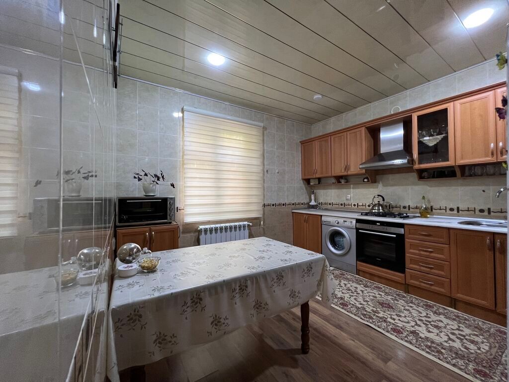 Xırdalan, 224 kv. m, 6 otaqlı, Kombi, Qaz, İşıq