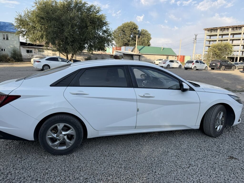 Hyundai Avante: 2020 г., 1.6 л, Бензин, Седан: фото 4