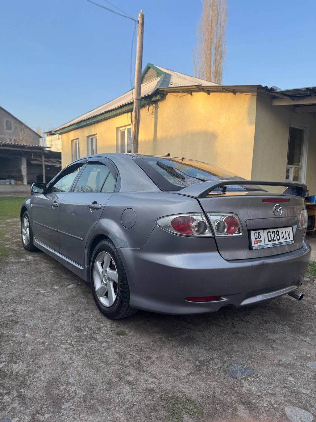 Mazda 6: 2003 г., 1.8 л, Механика, Бензин, Седан: фото 4