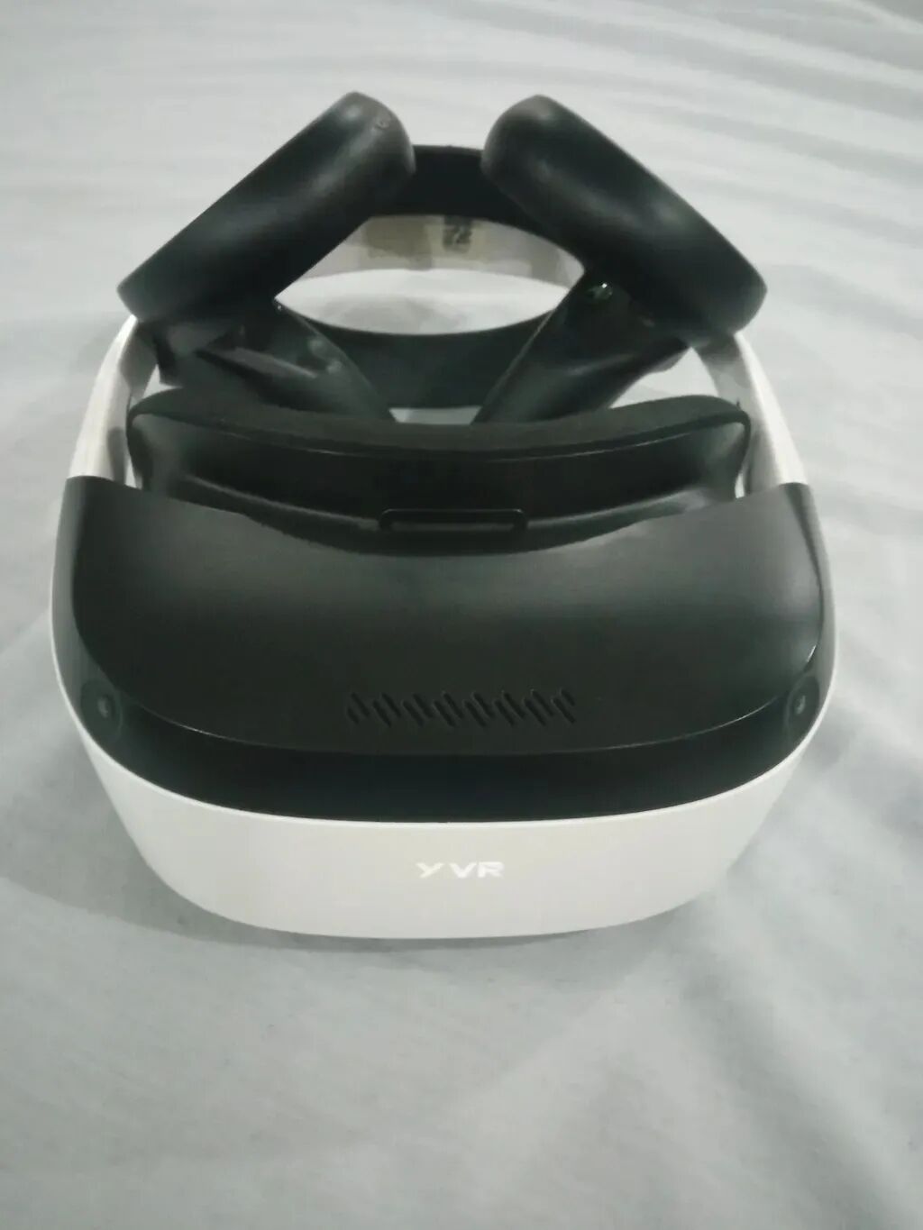 Продаю VR шлем YVR 1 4K Play for dream 125+ игр В комплекте:: фото 4