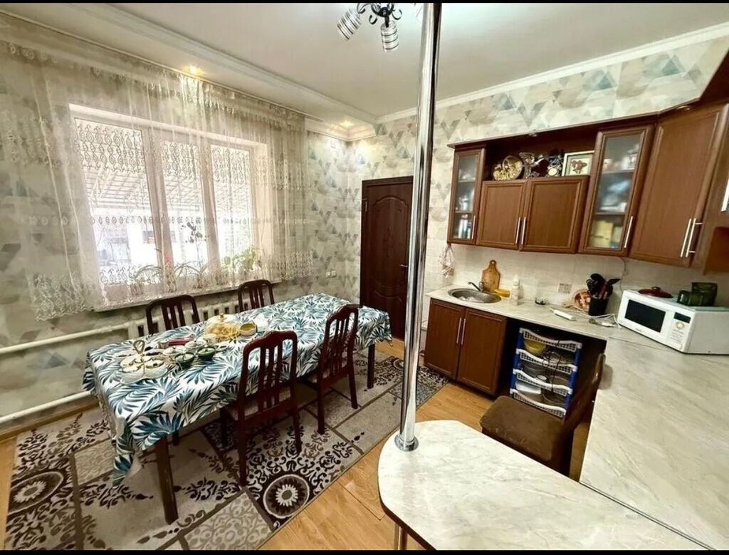 Продаётся отличный дом в районе Ак Орго. - Участок: 5 соток — фото 3