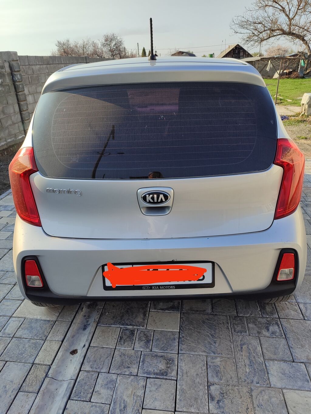 Kia Morning: 2015 г., 0.1 л, Автомат, Бензин, Хэтчбэк: фото 4