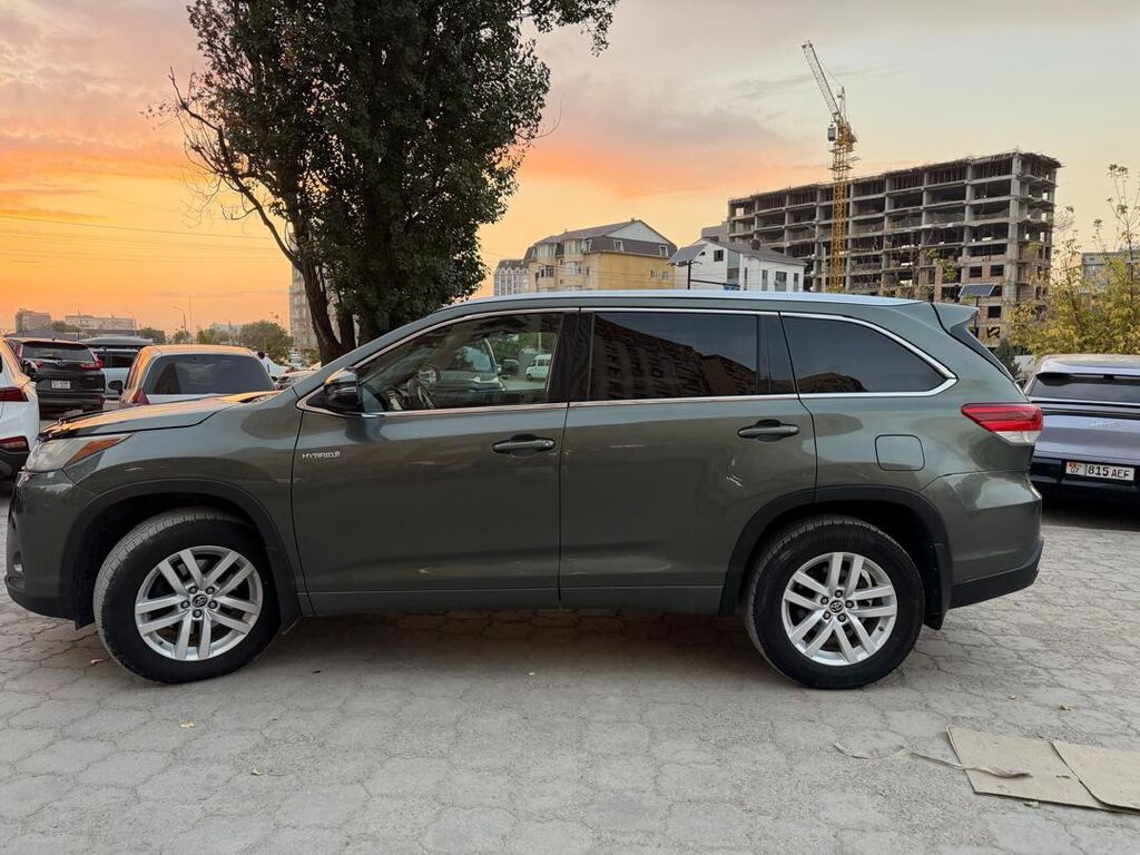 Toyota Highlander: 2018 г., 3.5 л, Автомат, Гибрид, Кроссовер: фото 6