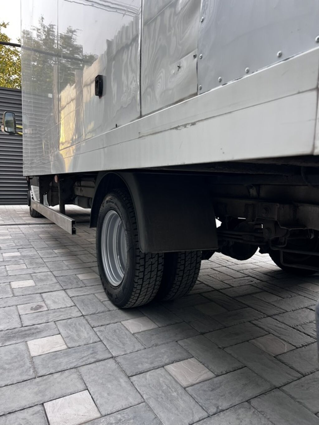 Грузовой фургон Mercedes‑Benz Sprinter (бортовой номер на фото): фото 7