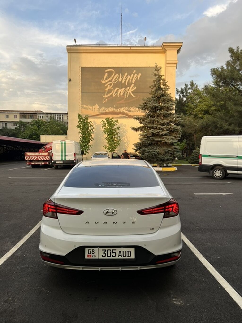 Hyundai Avante: 2019 г., 1.6 л, Вариатор, Бензин, Седан — фото 6
