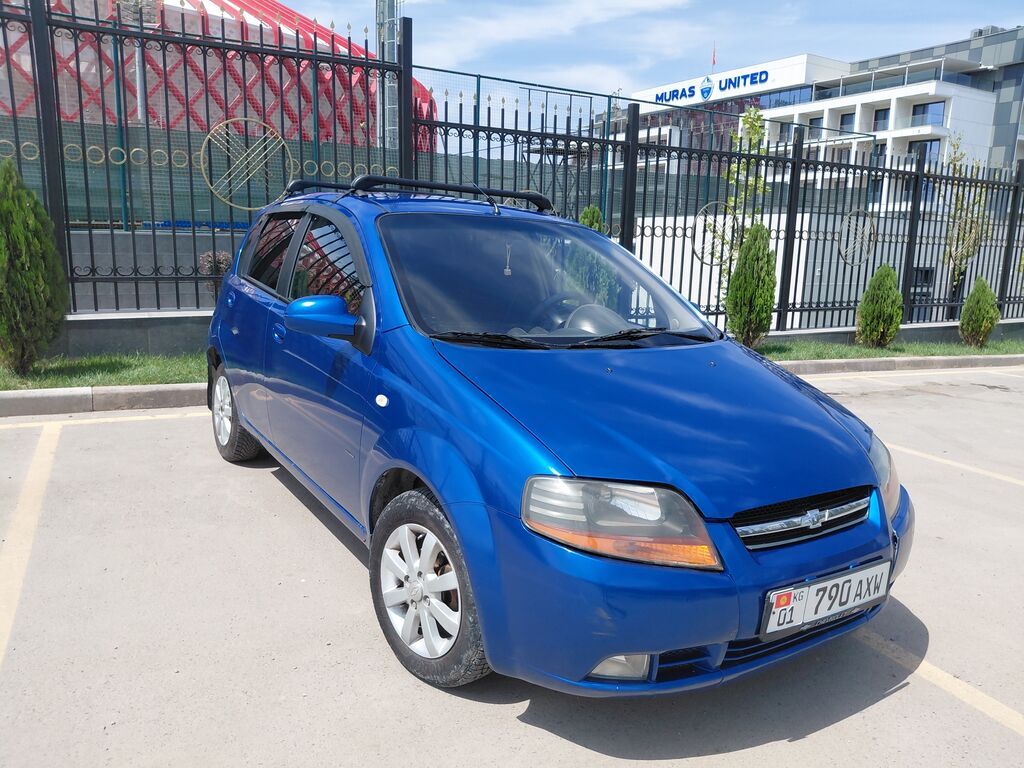 Chevrolet Aveo: 2005 г., 1.4 л, Механика, Бензин, Хэтчбэк: фото 2