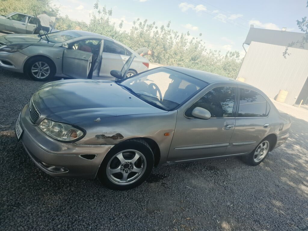 Nissan Cefiro: 2002 г., 2 л, Автомат, Бензин, Седан: фото 2