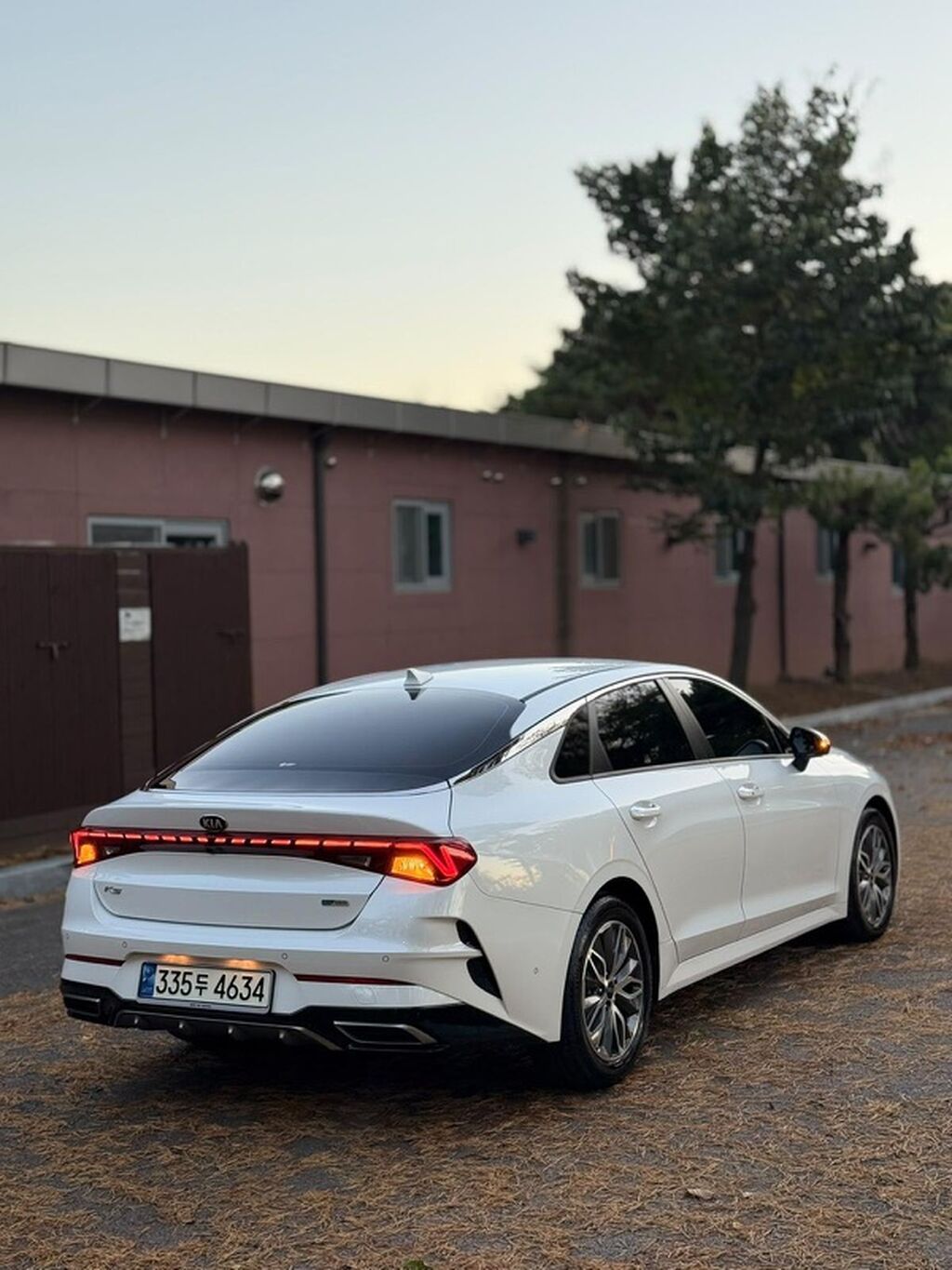 Kia K5: 2021 г., 2 л, Автомат, Гибрид, Седан: фото 6