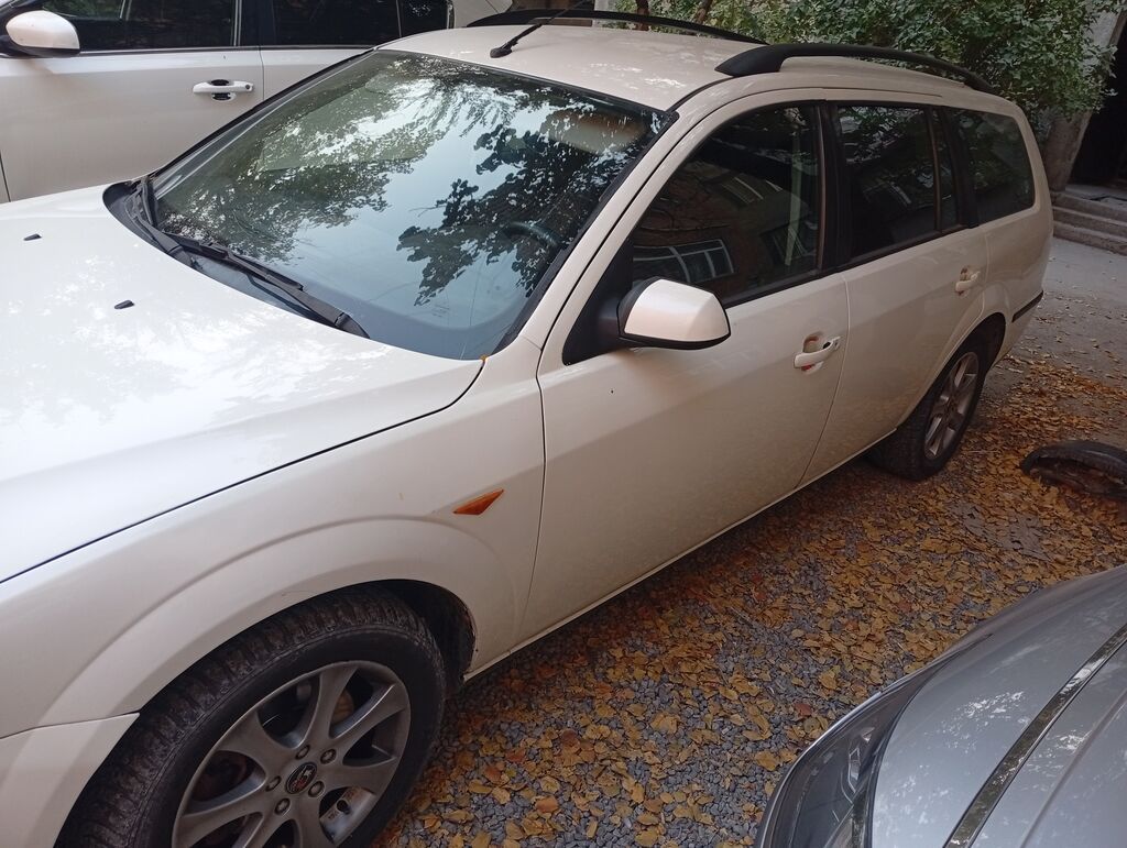 Ford Mondeo: 2003 г., 2 л, Автомат, Газ, Универсал: фото 2