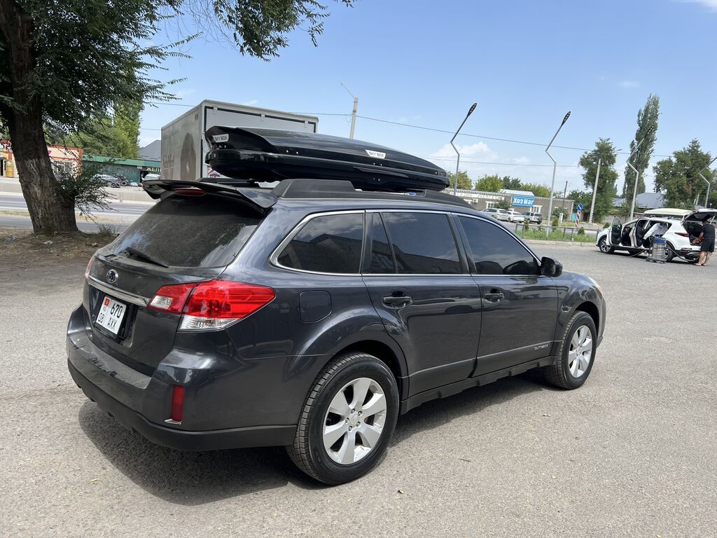 Subaru Outback: 2010 г., 2.5 л, Автомат, Бензин, Кроссовер: фото 3