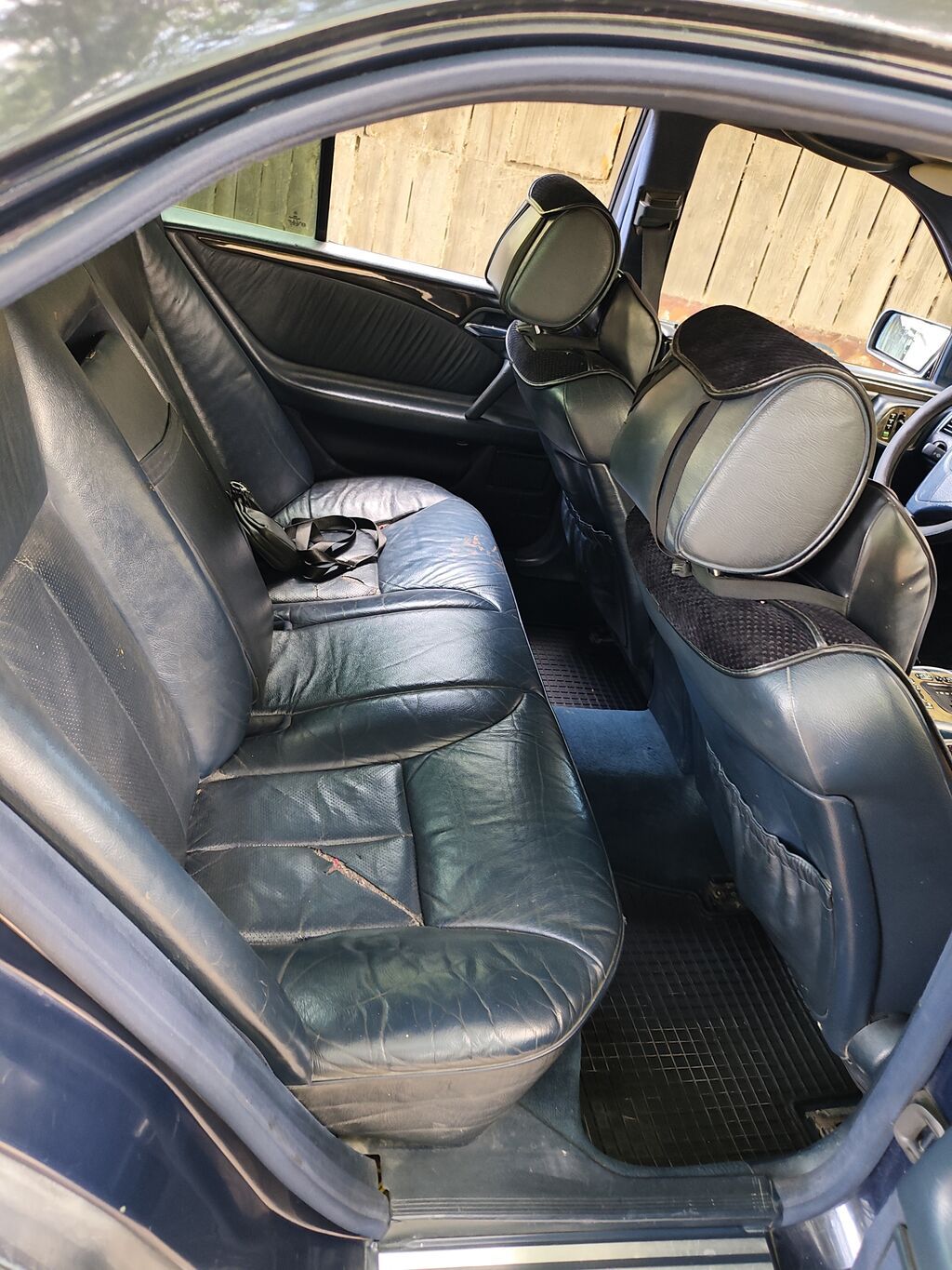 Mercedes-Benz E-Class: 1998 г., 2 л, Автомат, Бензин, Седан: фото 3