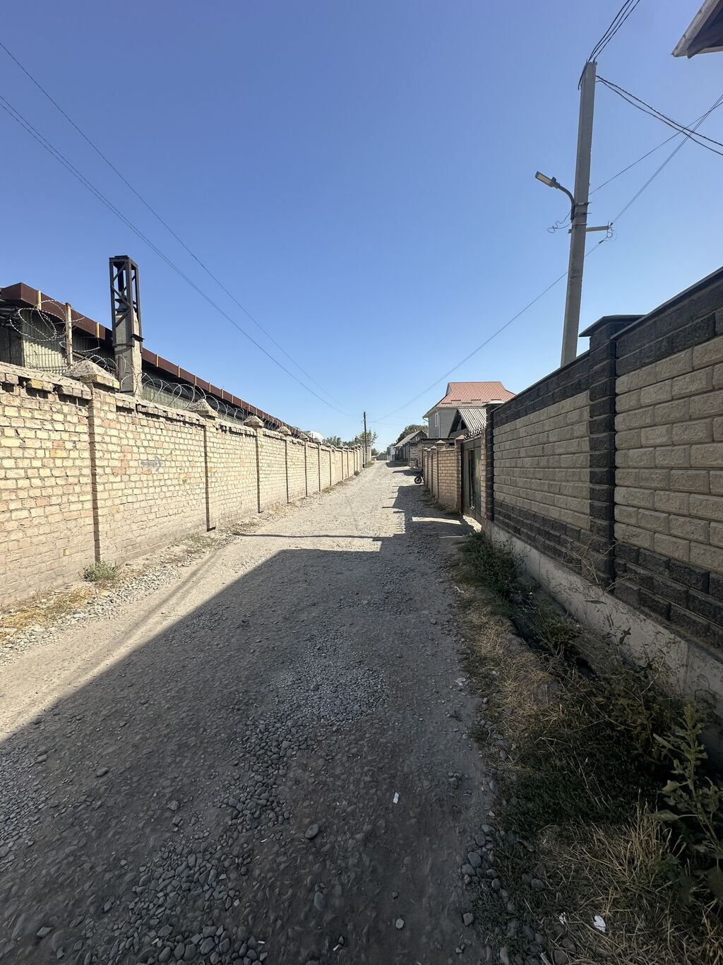 ПОЛДОМА НА 3 СОТКАХ + ПОМЕЩЕНИЕ 30 М² | КИРКОМСТРОМ Район: фото 3