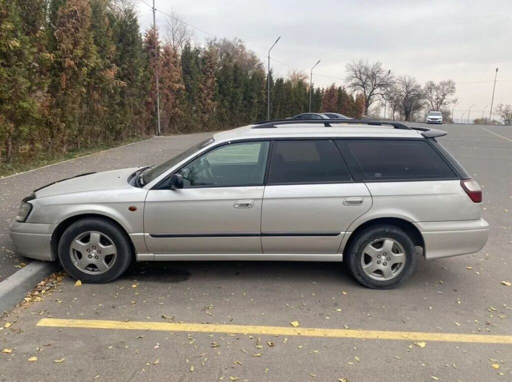 Subaru Legacy: 1999 г., Автомат, Бензин, Универсал: фото 4