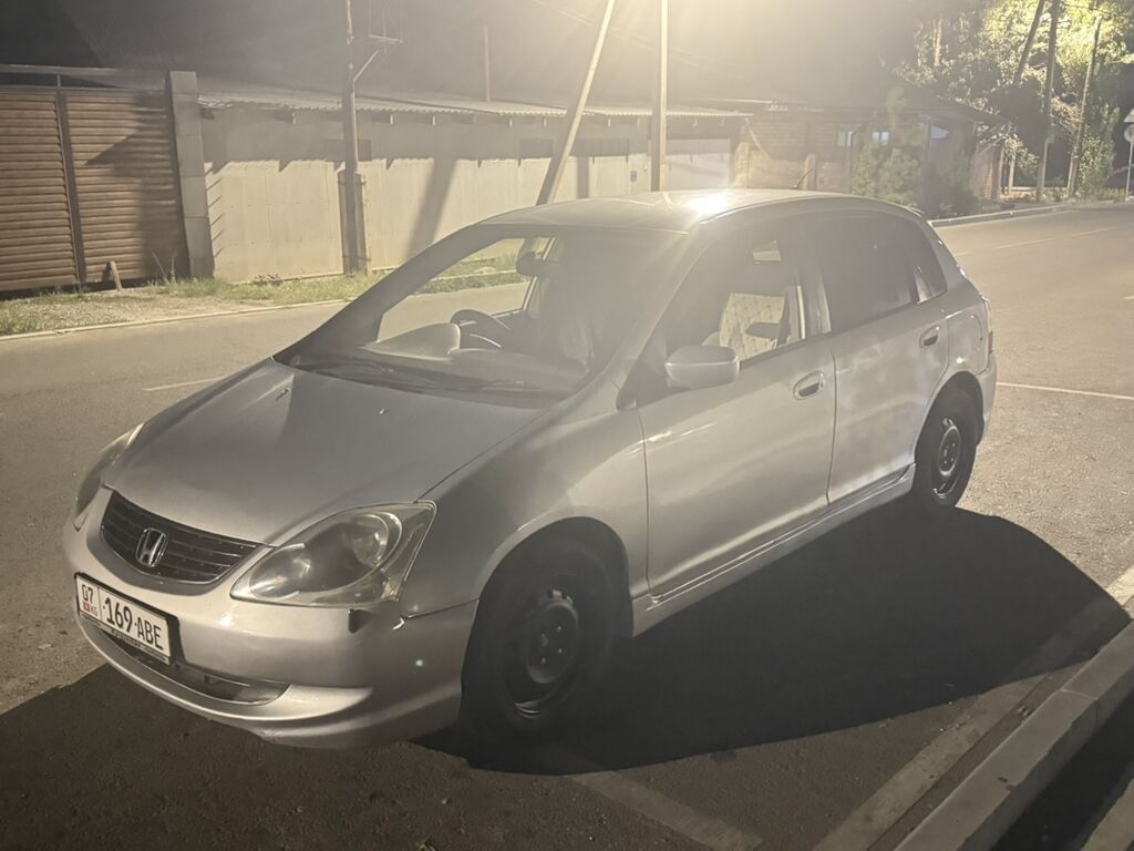 Honda Civic: 2004 г., 1.7 л, Вариатор, Бензин, Хэтчбэк: фото 3