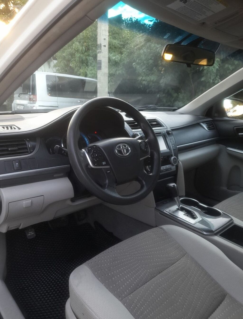 Toyota Camry: 2014 г., 2.5 л, Автомат, Гибрид, Седан — фото 6