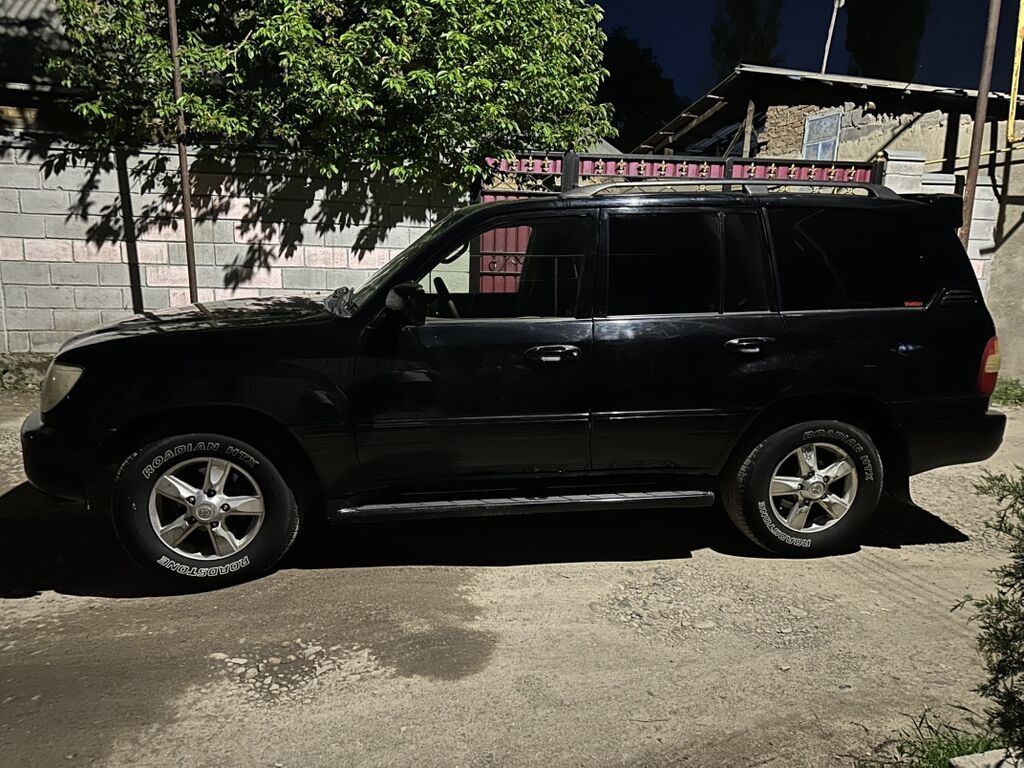 Toyota Land Cruiser: 2003 г., 4.5 л, Автомат, Газ, Внедорожник: фото 2