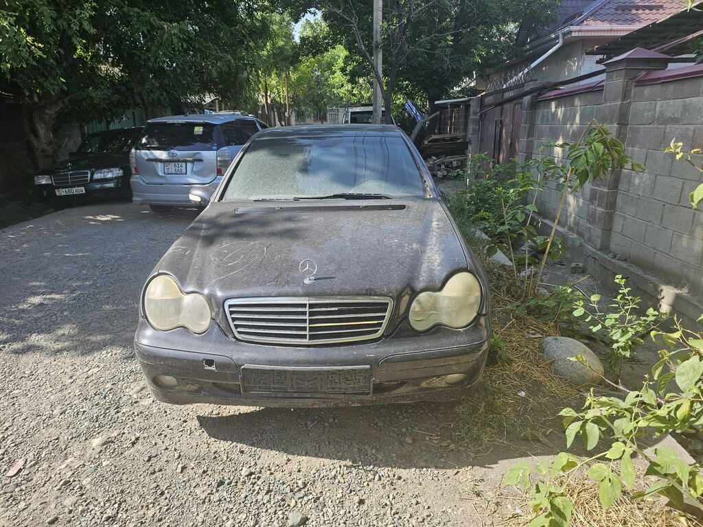 Mercedes-Benz C-Class: 2003 г., 1.8 л, Механика, Бензин, Седан: фото 4