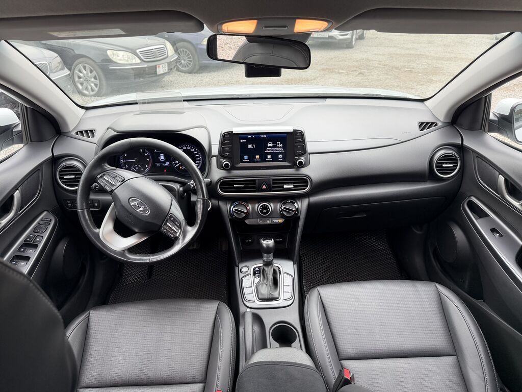 Hyundai Kona: 2018 г.: фото 8