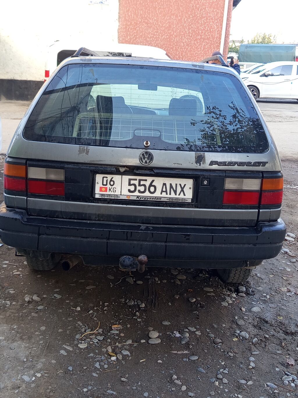 Volkswagen Passat Variant: 1988 г., 1.8 л, Механика, Бензин, Универсал: фото 3