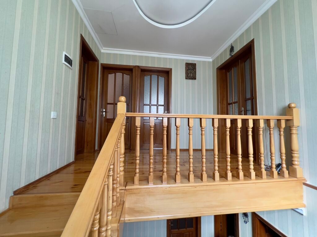 Xırdalan, 224 kv. m, 6 otaqlı, Kombi, Qaz, İşıq