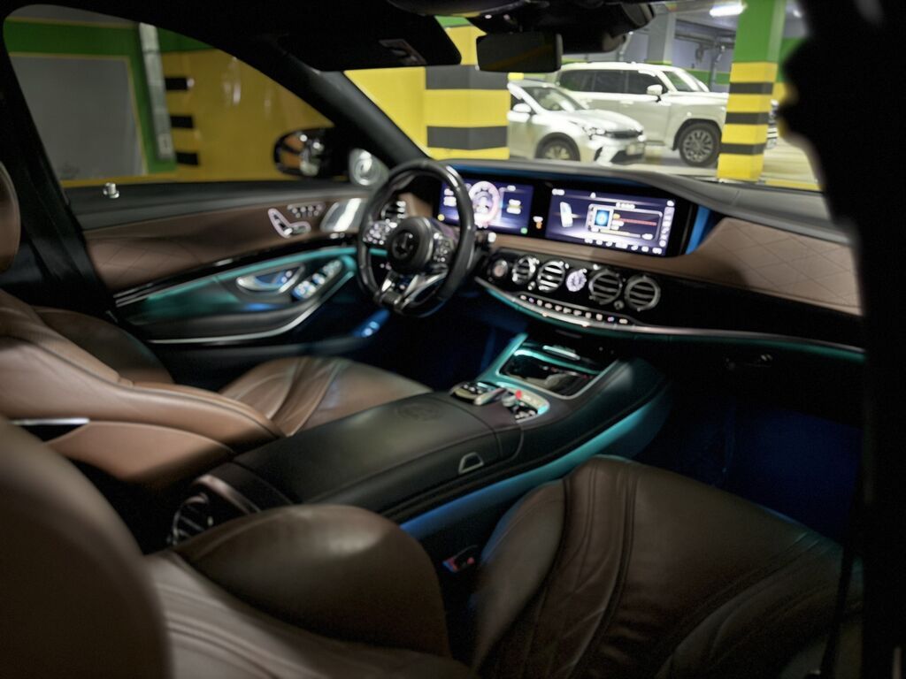 Mercedes-Benz S-class AMG: 2018 г., 4 л, Автомат, Бензин, Седан: фото 6