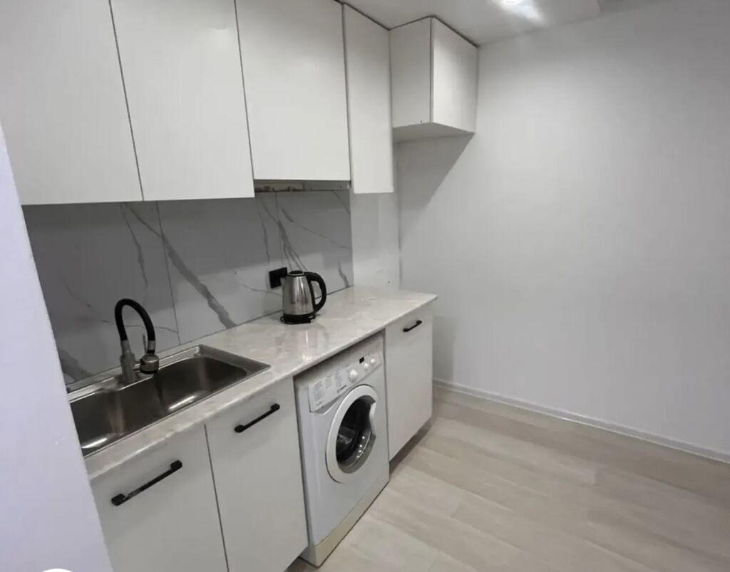 Продам 2-комнатную гостинку 35 м² у БГУ: фото 4