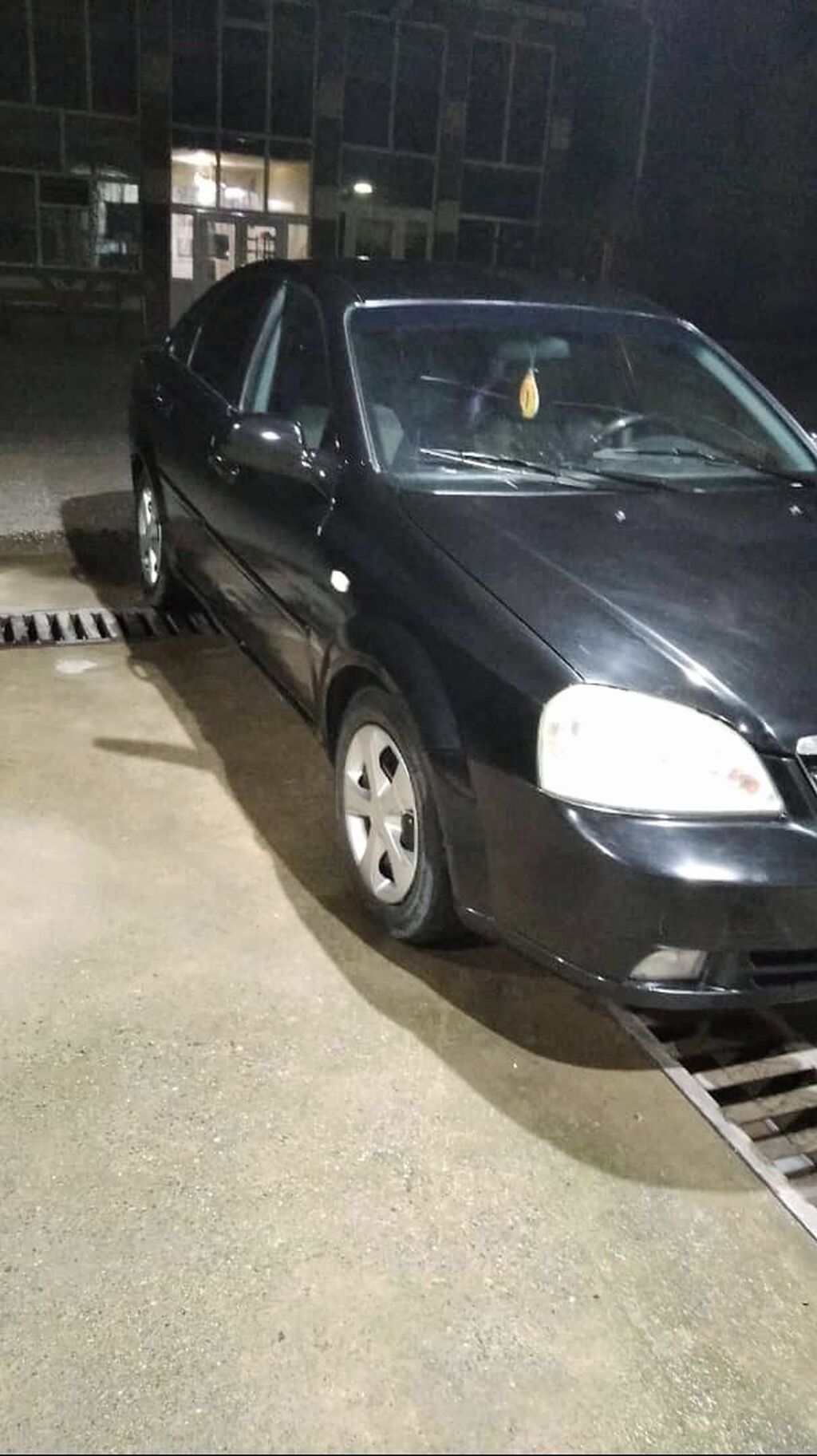 Chevrolet Lacetti: 2008 г., Механика, Бензин, Седан: фото 2