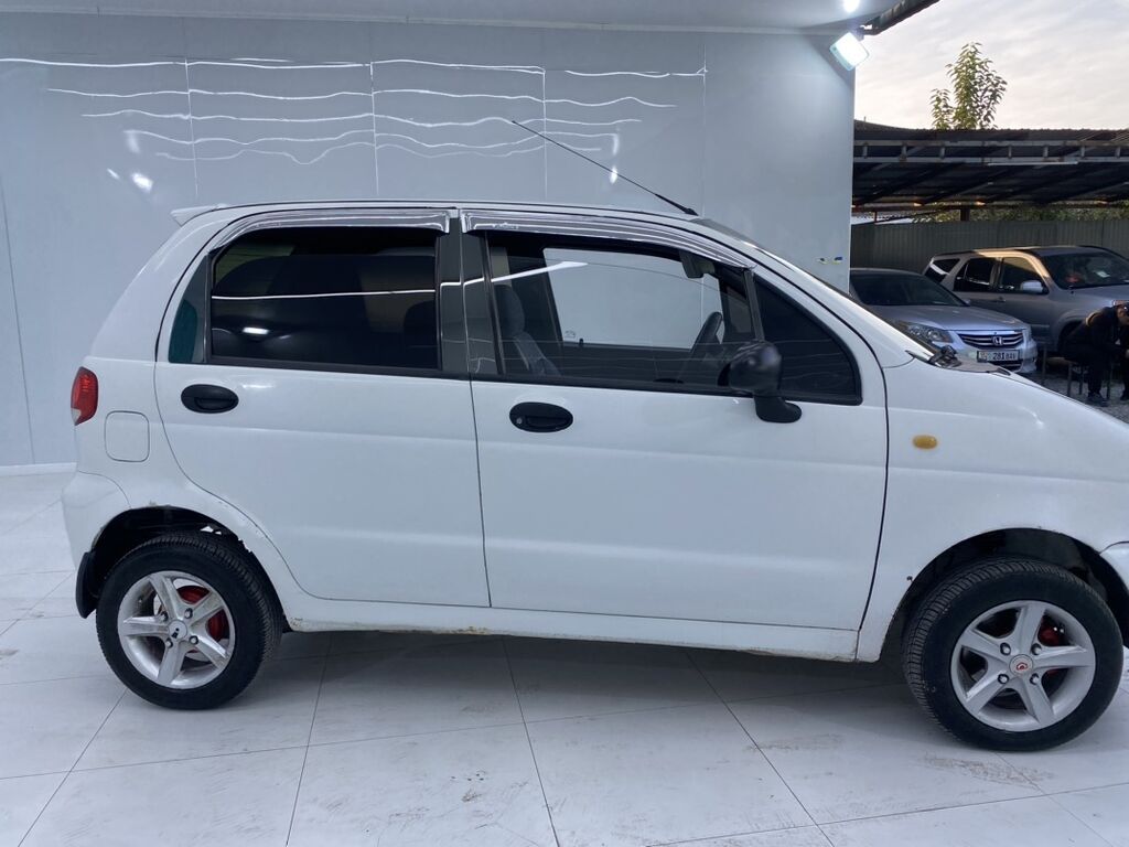 Daewoo Matiz: 2010 г., Бензин, Хэтчбэк: фото 5