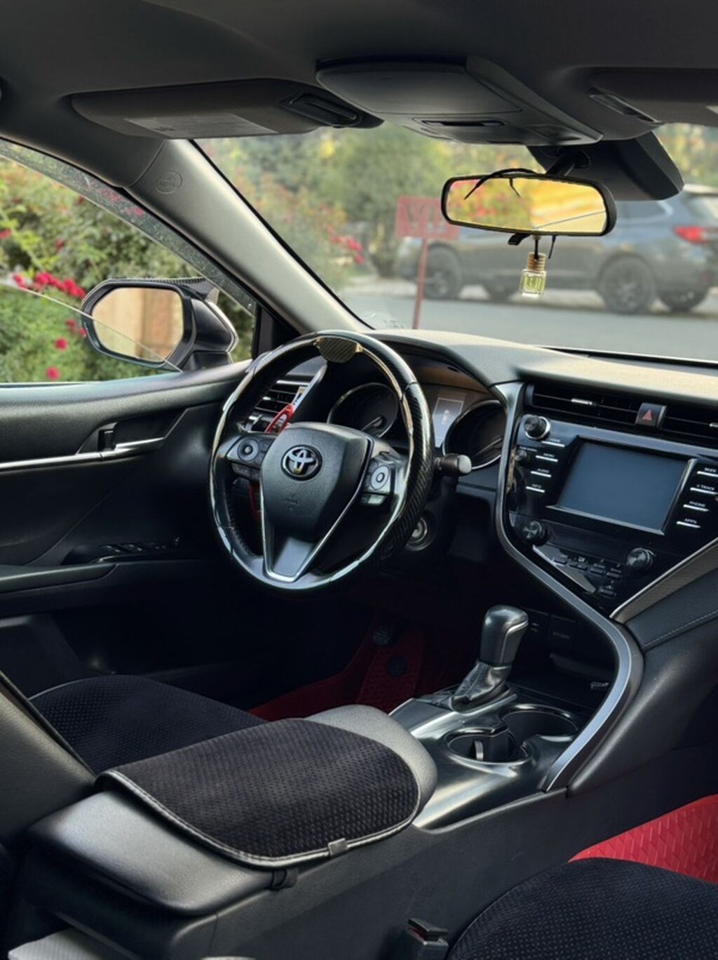 Toyota Camry: 2018 г., 2.5 л, Автомат, Бензин, Седан: фото 7
